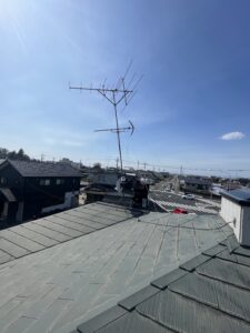 倒れそうなアンテナ